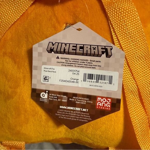 Minecraft fox plush backpack - Picture 3 of 3